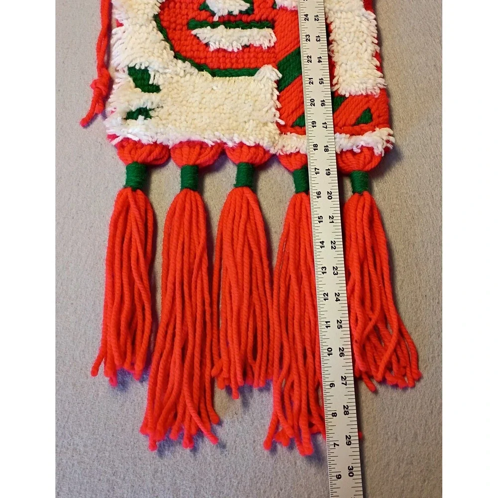 VTG‎ MCM Latch Hook Wall Hanging Art Tapestry Christmas Noel Rug 29x11 Grandma
